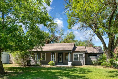 207 Hackberry St, Terrell, TX, 75160-1729 | Card Image