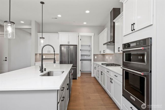 9501 38 Th St E, House other with 5 bedrooms, 4 bathrooms and 2 parking in Edgewood WA | Image 5