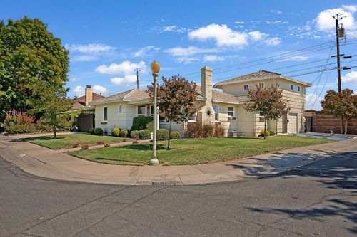1619 55th Street, Sacramento, CA, 95819 | Card Image
