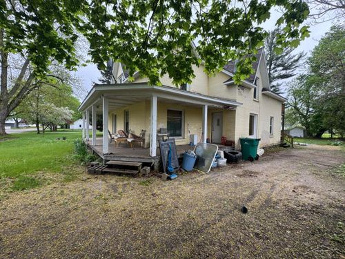 435 E Maple St, Gladwin, MI, 48624-1618 | Card Image