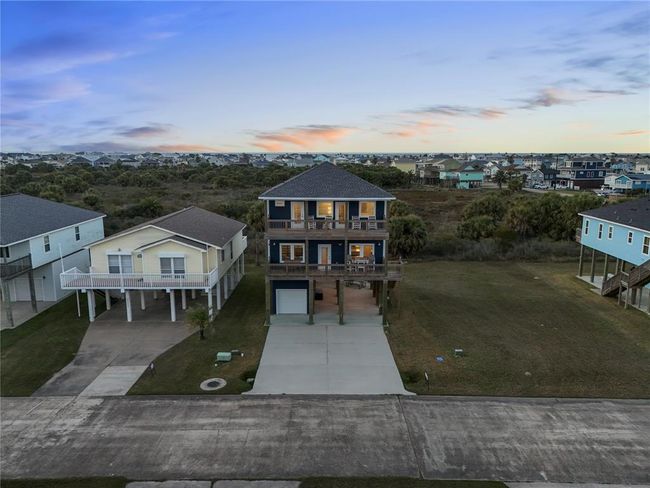 22318 Vista Del Mar, House other with 4 bedrooms, 3 bathrooms and 5 parking in Galveston TX | Image 36