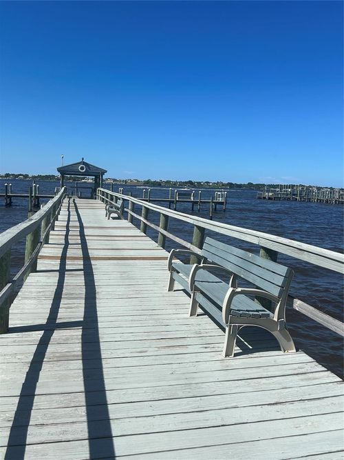 e134-175 Se Saint Lucie Blvd, Stuart, FL, 34996-4787 | Card Image