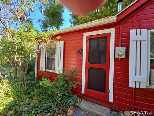 257 E Haddam Colchester Tpke, East Haddam, CT, 06423-1000 | Card Image