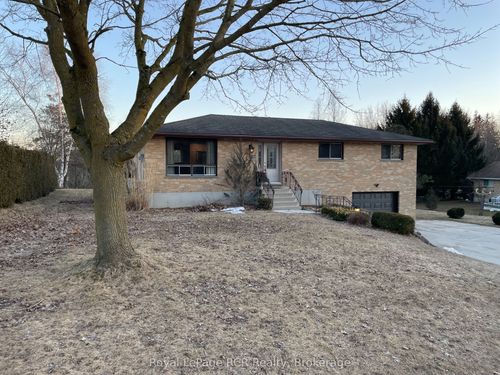 1003 Victoria St, Ayton, ON, N0G1C0 | Card Image