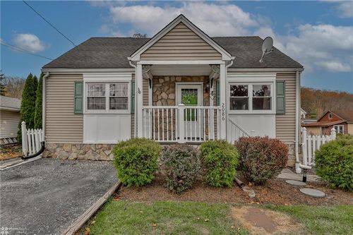 2086 Ivywood Avenue, Lower Saucon Twp, PA, 18015 | Card Image