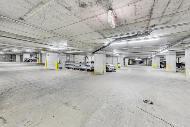 UNIT-1405 - 450 E Waterside Dr, Condo with 1 bedrooms, 1 bathrooms and 1 parking in Chicago IL | Image 51