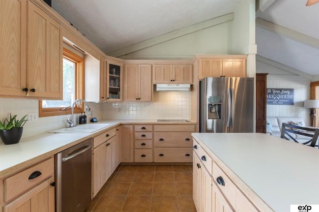 1129 Platte Shore Dr, House other with 3 bedrooms, 2 bathrooms and 3 parking in Fremont NE | Image 11