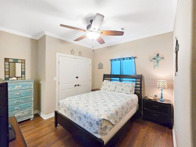933 Westview, House other with 2 bedrooms, 2 bathrooms and 1 parking in Crystal Beach TX | Image 30