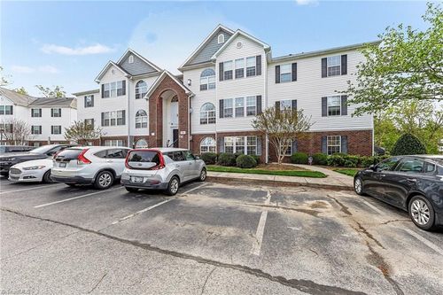 apt-1d-4302 Timberbrooke Dr, Greensboro, NC, 27409-9266 | Card Image