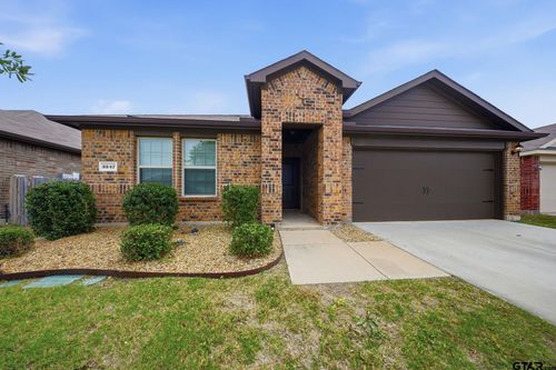 2247 Vance Dr, Forney, TX, 75126-5323 | Card Image