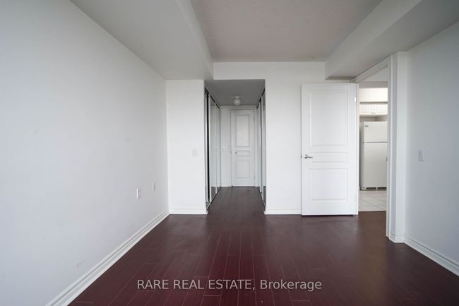 807 - 9015 Leslie St, Condo with 2 bedrooms, 1 bathrooms and 1 parking in Richmond Hill ON | Image 7