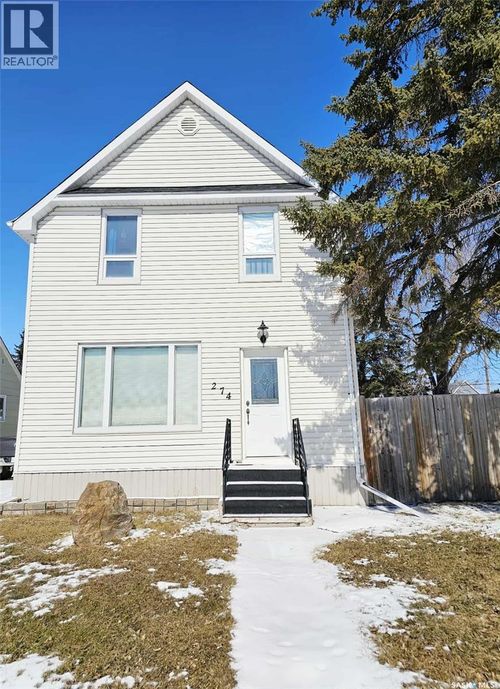 274 7th Ave E, Melville, SK, S0A2P1 | Card Image