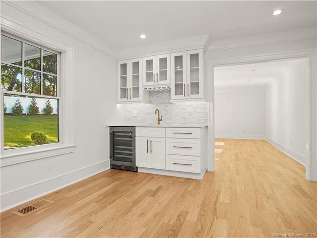 40 Butler St, House other with 5 bedrooms, 6 bathrooms and null parking in Cos Cob CT | Image 6