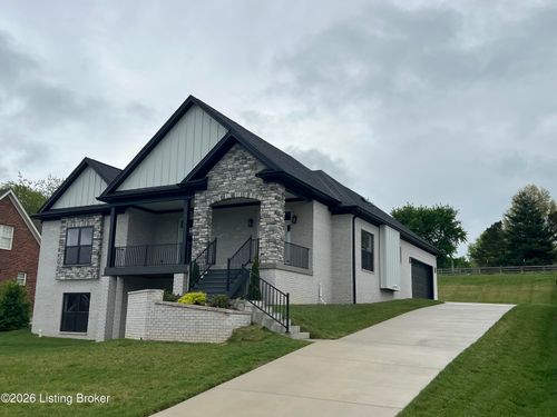 6619 Heritage Hills Dr, Crestwood, KY, 40014-7250 | Card Image