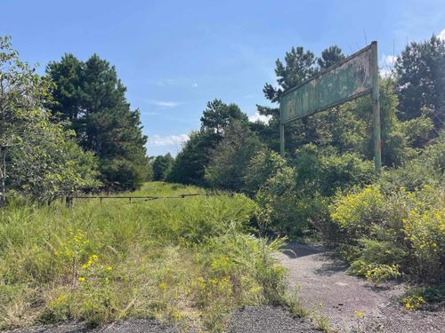 000 Highway 65 S, Clinton, AR, 72031 | Card Image