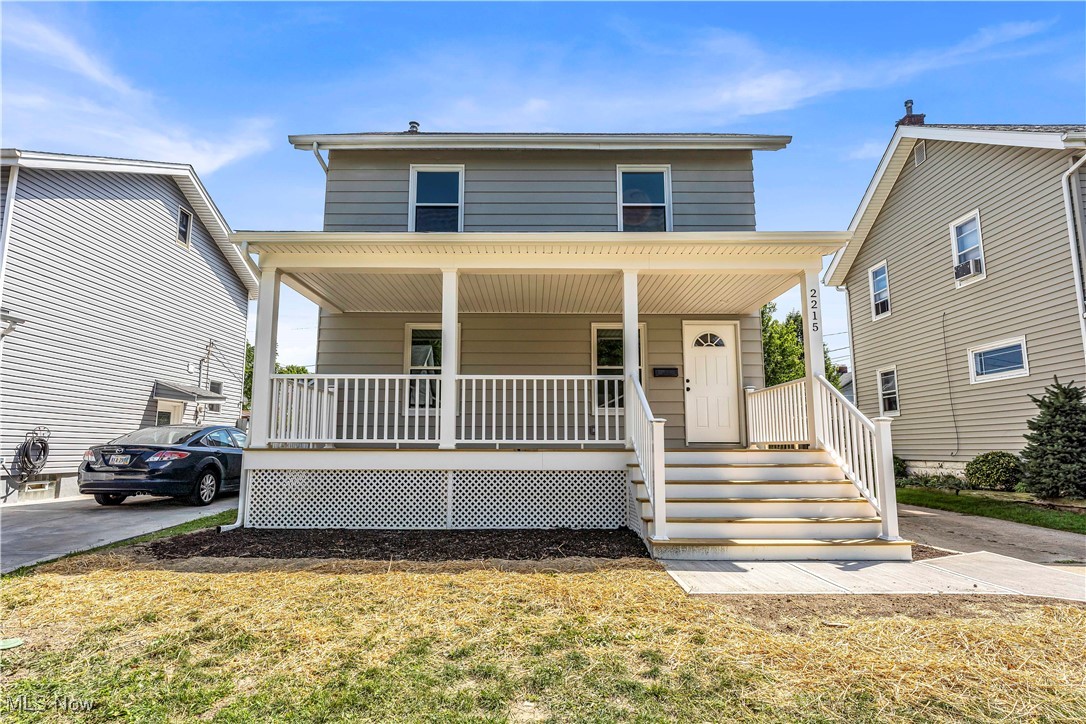 Wascana Ave, Lakewood, OH 44107