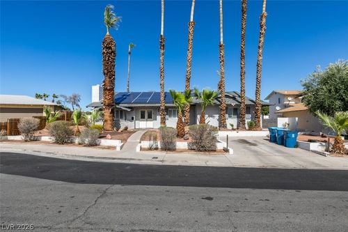 3578 Antigua Ave, Las Vegas, NV, 89121-3545 | Card Image