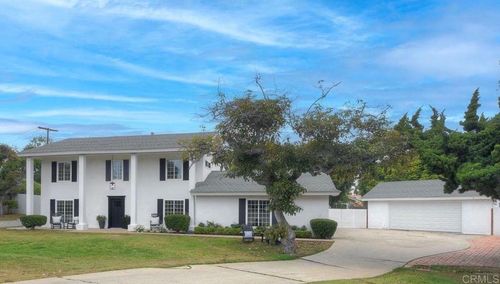 402 Parkwood Ln, Encinitas, CA, 92024-1534 | Card Image