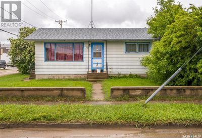 101 2 Ave W, House other with 3 bedrooms, 1 bathrooms and null parking in Shellbrook SK | Image 1