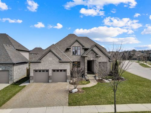 2348 Meadowlands Way, London, ON, N6G5L8 | Card Image