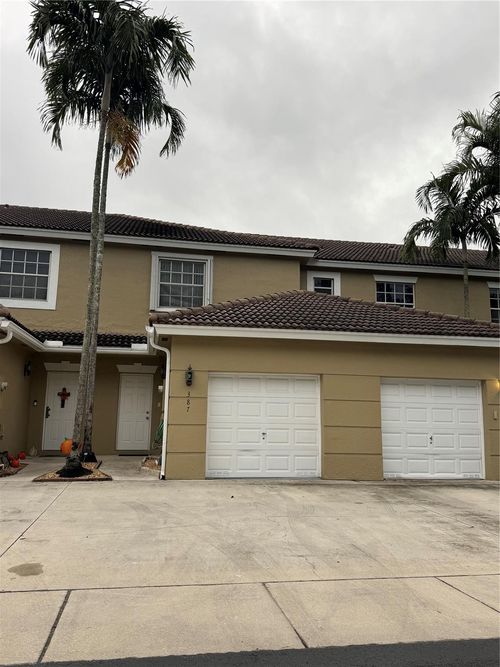 387-387 Sw 122nd Ter, Pembroke Pines, FL, 33025-5902 | Card Image