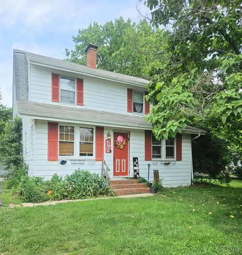 692 W Kemper Rd, Cincinnati, OH, 45246 | Card Image