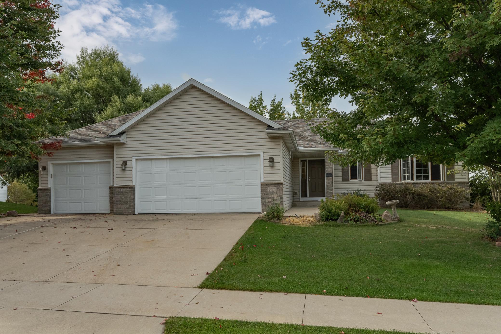 Shetland Dr, Rochester, MN 55901