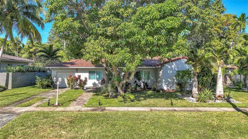 1285 Ne 103rd St, Miami Shores, FL, 33138-2653 | Card Image