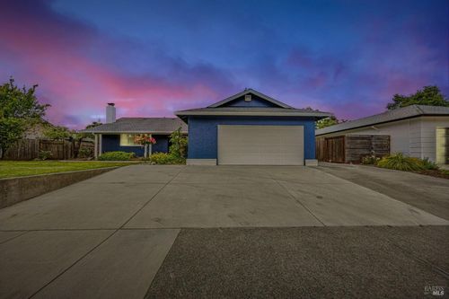 1543 Cunningham Way, Santa Rosa, CA, 95403-2341 | Card Image