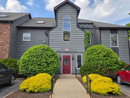 apt-c8-1300 Winding Ridge Ln, Valparaiso, IN, 46383-0509 | Card Image