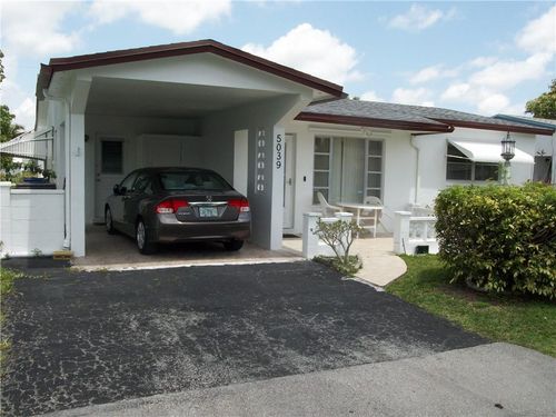 5039 Nw 42nd St, Lauderdale Lakes, FL, 33319-4625 | Card Image