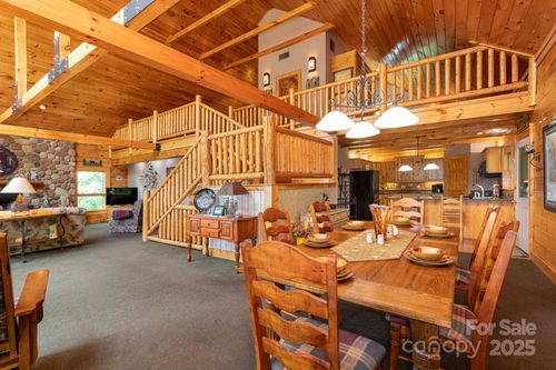 321 Tsalagi Trl, Maggie Valley, NC, 28751-7732 | Card Image