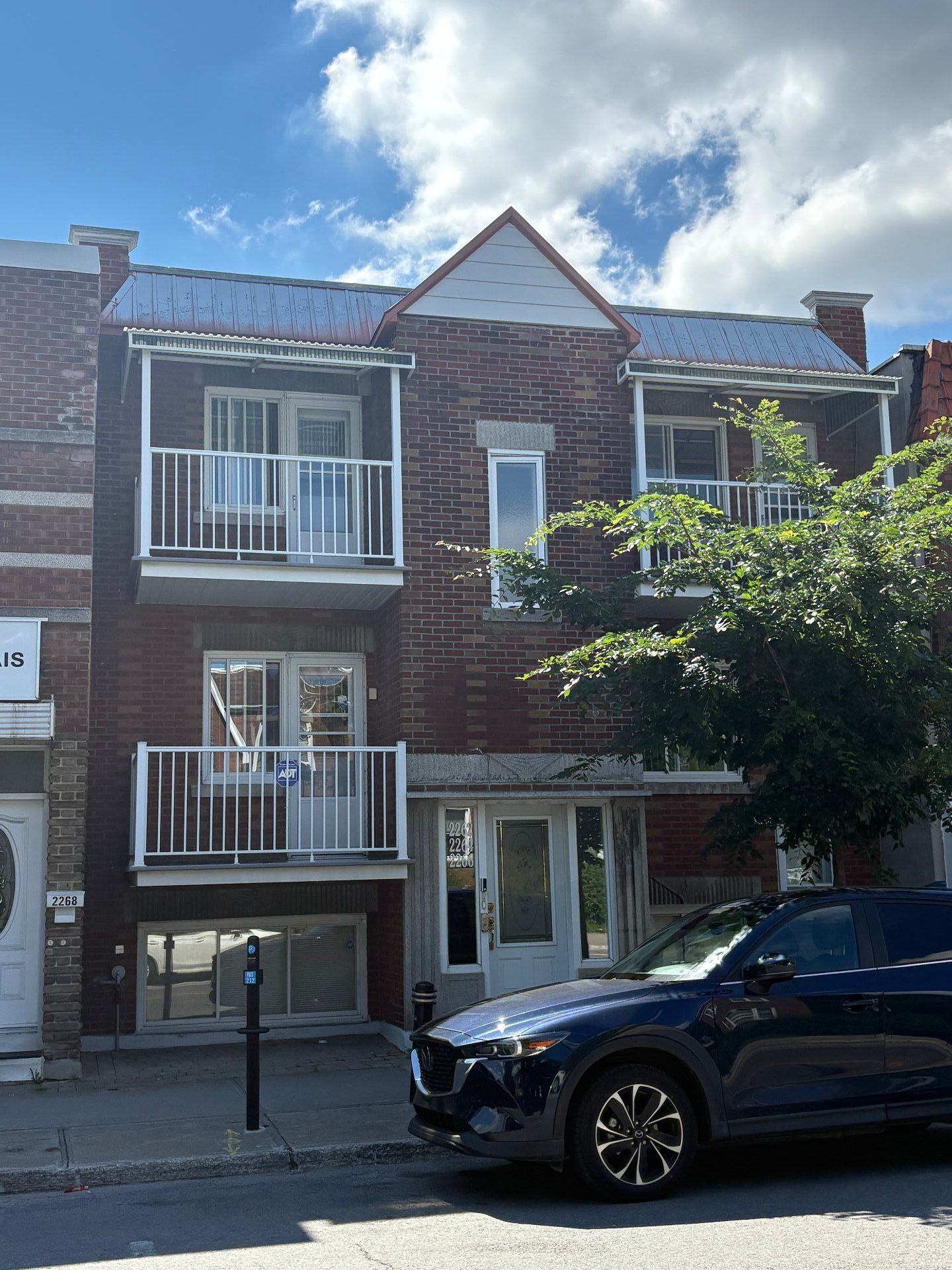 Residential Lease in Montréal (Villeray/Saint-Michel/Parc-Extension) 5