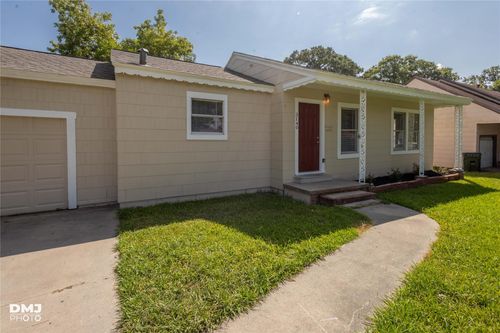 3140 Boyd Ave, Groves, TX, 77619-3442 | Card Image