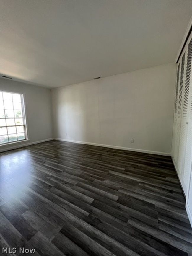 18 Bunker Hill Lane, Sold in Elyria Zoocasa