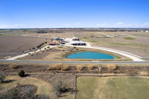 5300 County Road 424, Taylor, TX, 76574-5817 | Card Image