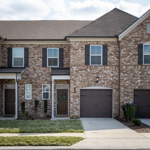 339 Cheval Dr, Gallatin, TN, 37066-4932 | Card Image