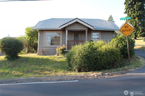 1303 Mt Brynion St, Kelso, WA, 98626-5613 | Card Image