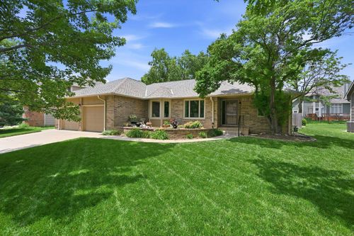 1319 N Coachhouse Ct, Wichita, KS, 67235-9706 | Card Image