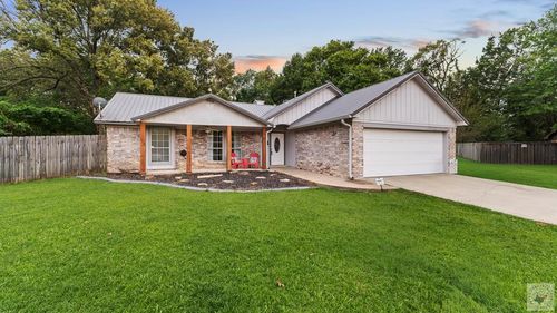 13 Wilder Pl, Hooks, TX, 75561-5023 | Card Image