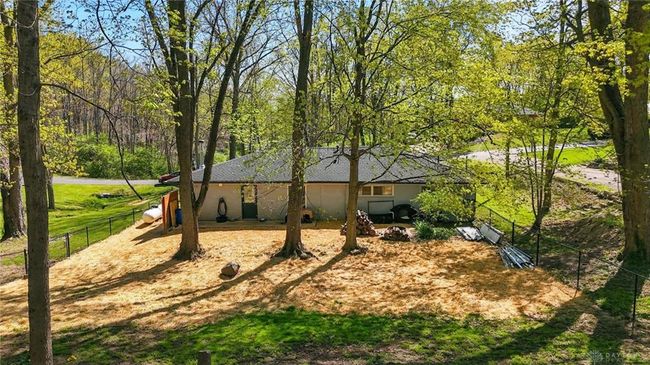 1243 White Oak Dr, House other with 3 bedrooms, 2 bathrooms and null parking in Springfield OH | Image 6