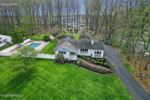 21 La Valley Dr, Manalapan, NJ, 07726-8040 | Card Image