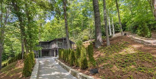430 Bright Mountain Rd, Cullowhee, NC, 28723-8733 | Card Image