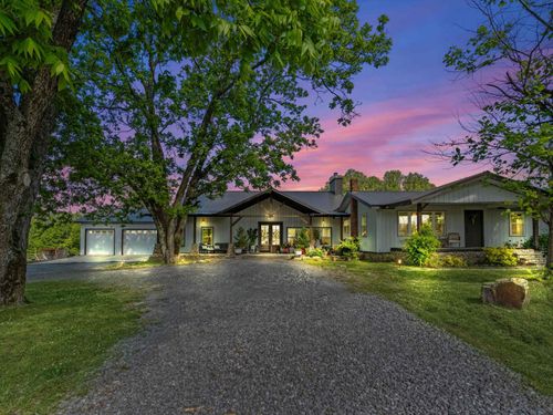 525 County Road 1240, Vinemont, AL, 35179-8403 | Card Image