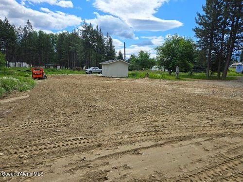 211 Davis Rd, Sagle, ID, 83860-9475 | Card Image