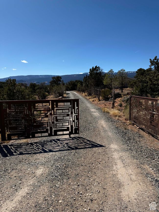 Front gate to main house | Image 42