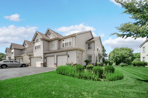 923 March St, Lake Zurich, IL, 60047-1449 | Card Image