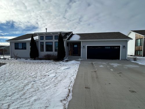 125 Craig Ct, Brookings, SD, 57006-4657 | Card Image