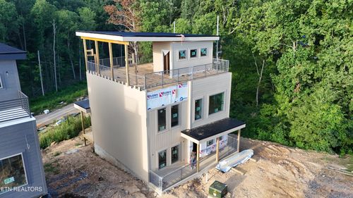 2956 Tipi Way, Pigeon Forge, TN, 37863 | Card Image