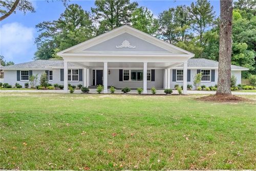 2553 S Durham Dr, Mobile, AL, 36606-1742 | Card Image